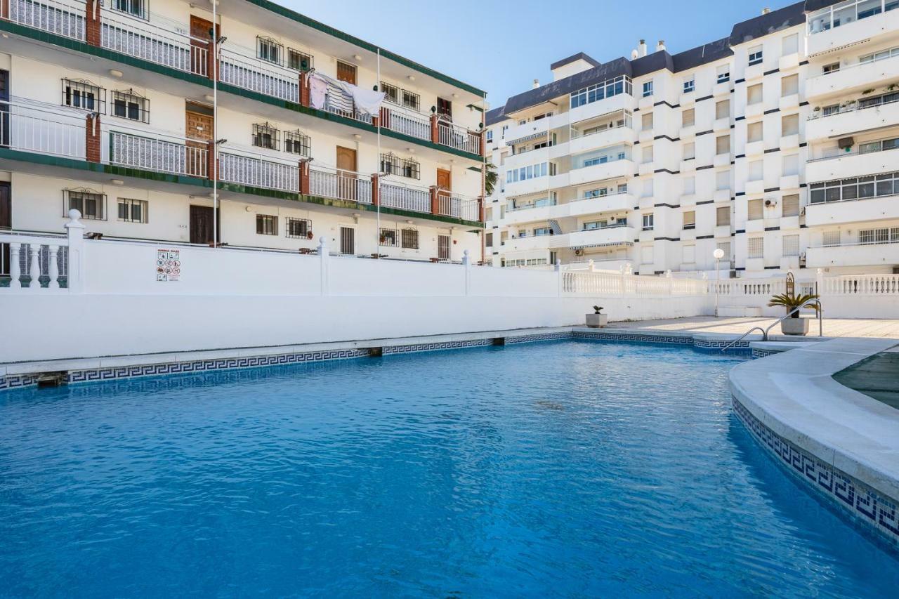 Apartamento Al Lado De La Playa Benalmádena Eksteriør billede